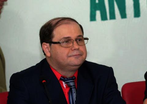 Câmara de Vereadores afasta Prefeito de Rio Preto da Eva